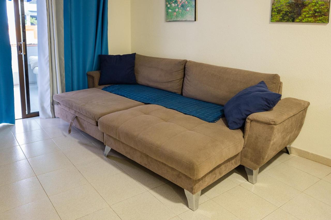Seguro Spacious Apartment With Roomy Terrace Puerto de Santiago  Bagian luar foto