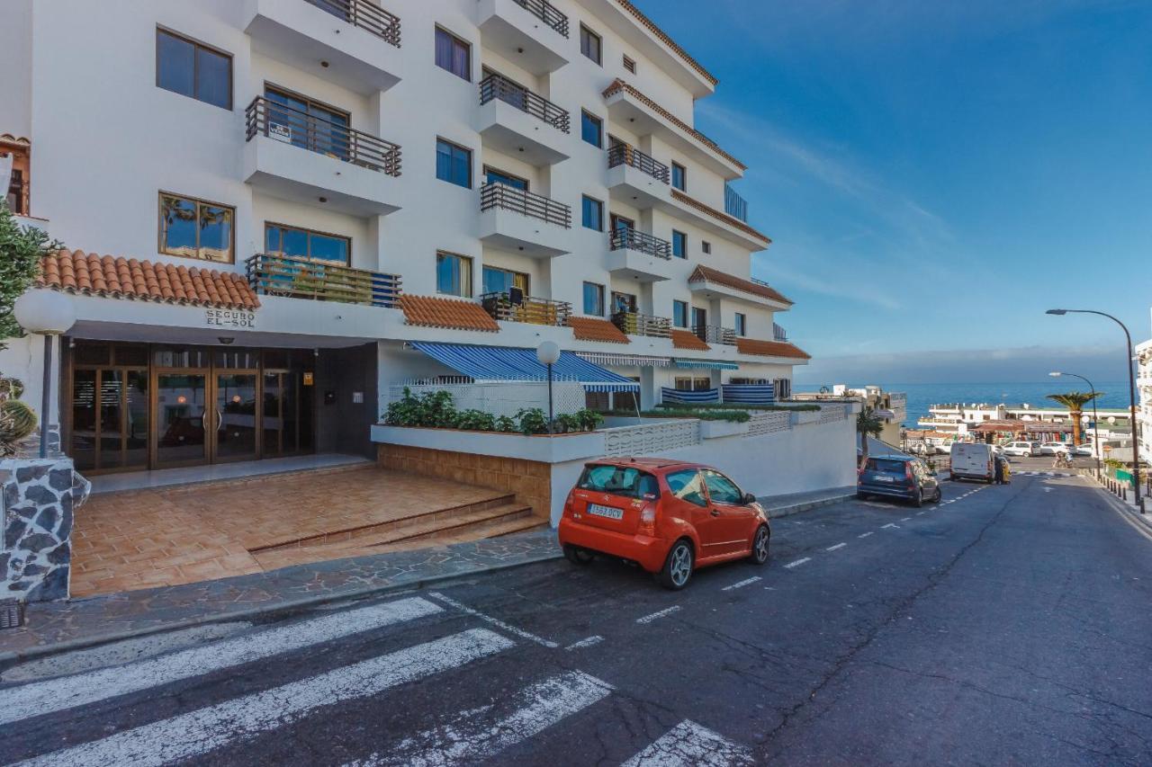 Seguro Spacious Apartment With Roomy Terrace Puerto de Santiago  Bagian luar foto